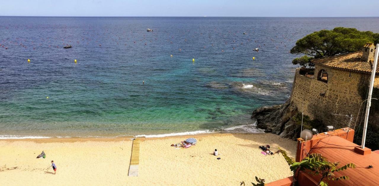 Apartamento Frente Al Mar En La Mejor Ubicacion De Calella Calella De Palafrugell Ngoại thất bức ảnh